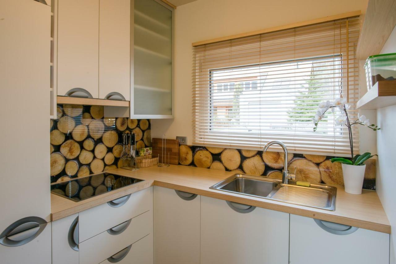 Luxury Apartment With A Nice View In קרנייסקה גורה מראה חיצוני תמונה
